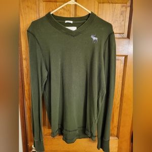 Abercrombie & Finch grean v-neck long sleeve sweater